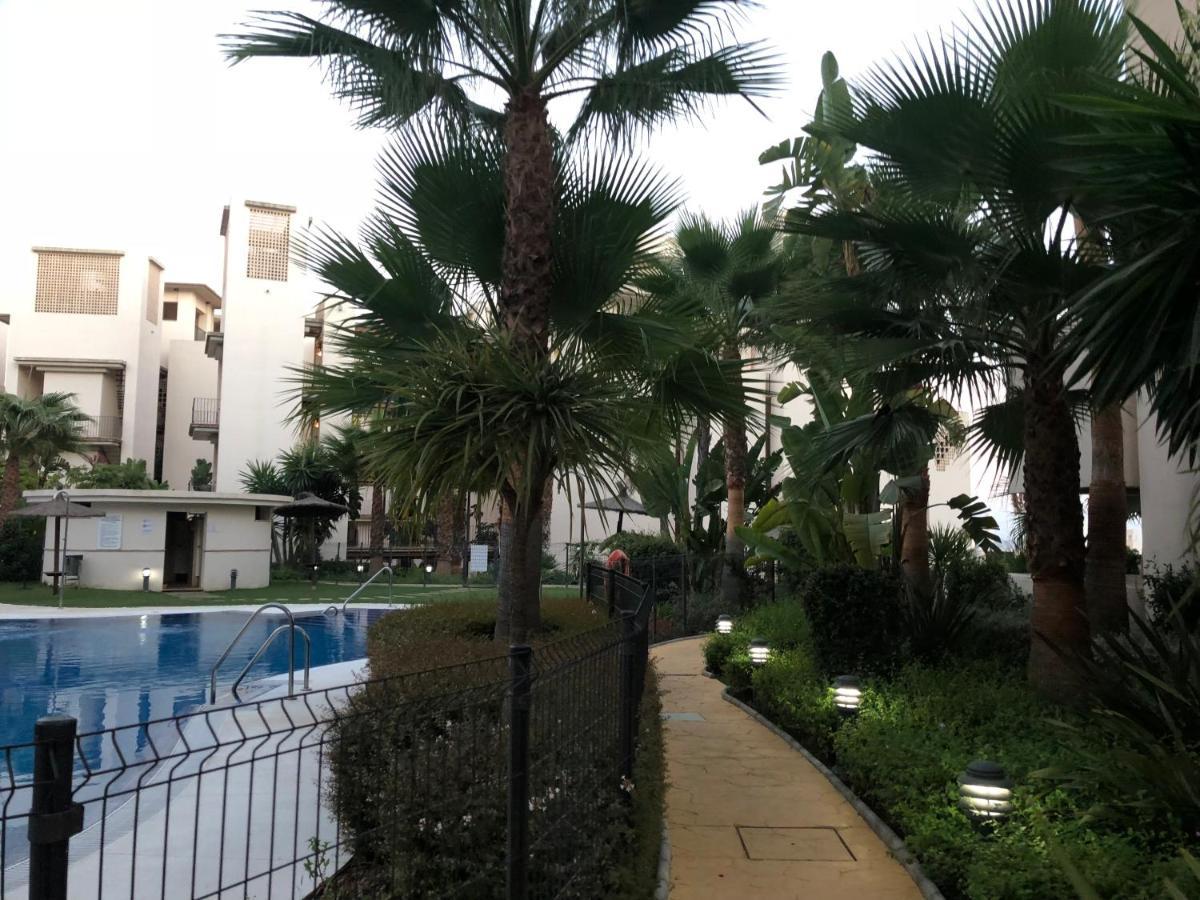 Bahia De La Plata Apartment Estepona Exterior foto