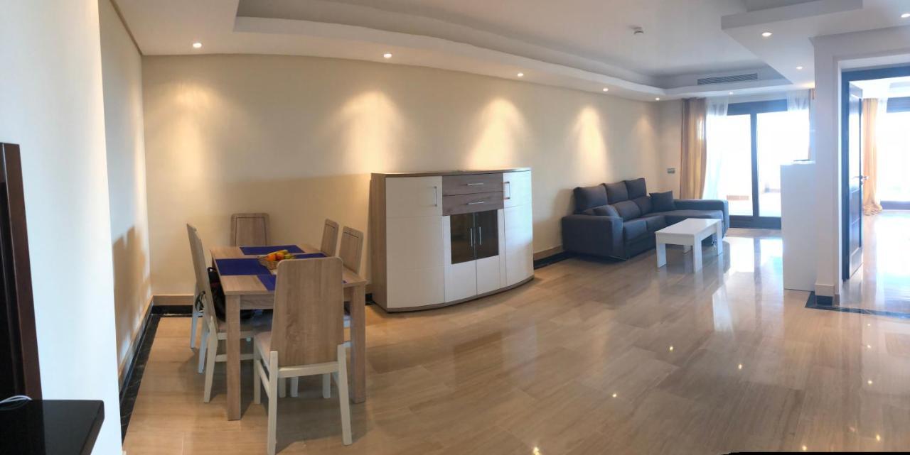 Bahia De La Plata Apartment Estepona Exterior foto